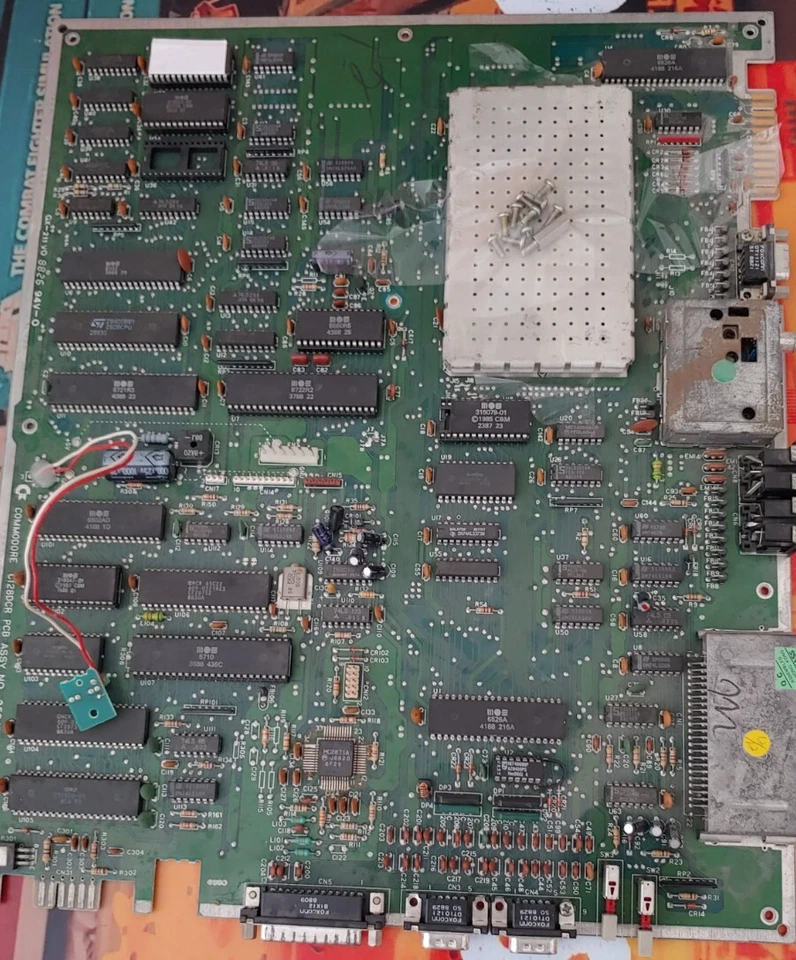 Commodore 128 D Main Motherboard (fully working) classic 8-bit 250477 110525 - Bild 2 von 3