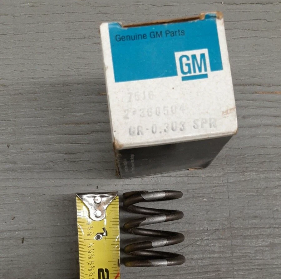 1976-1987 CHEVROLET CHEVETTE & PONTIAC T1000 VALVE SPRING; NOS OEM GM# 360504 - Image 2 of 2