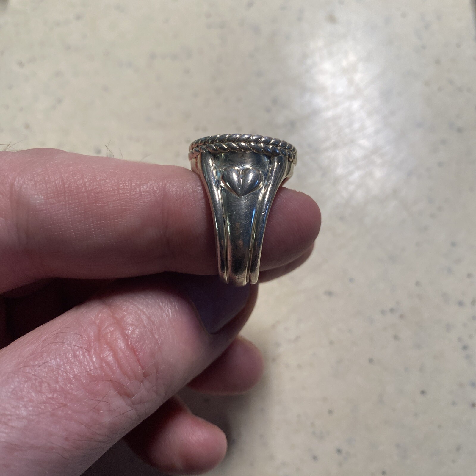 Picture 3 of 4