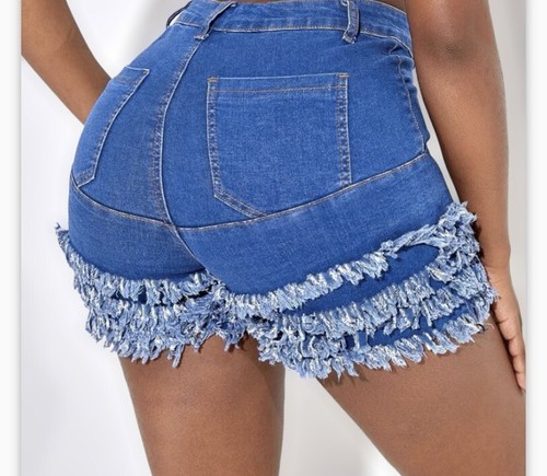 Women denim fringed shorts size Medium - 第 2/2 張圖片
