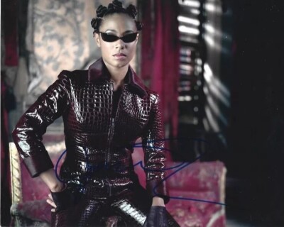 Jada Pinkett Smith persönlich signiertes 10'' x 8'' Foto - The Matrix Reloaded
