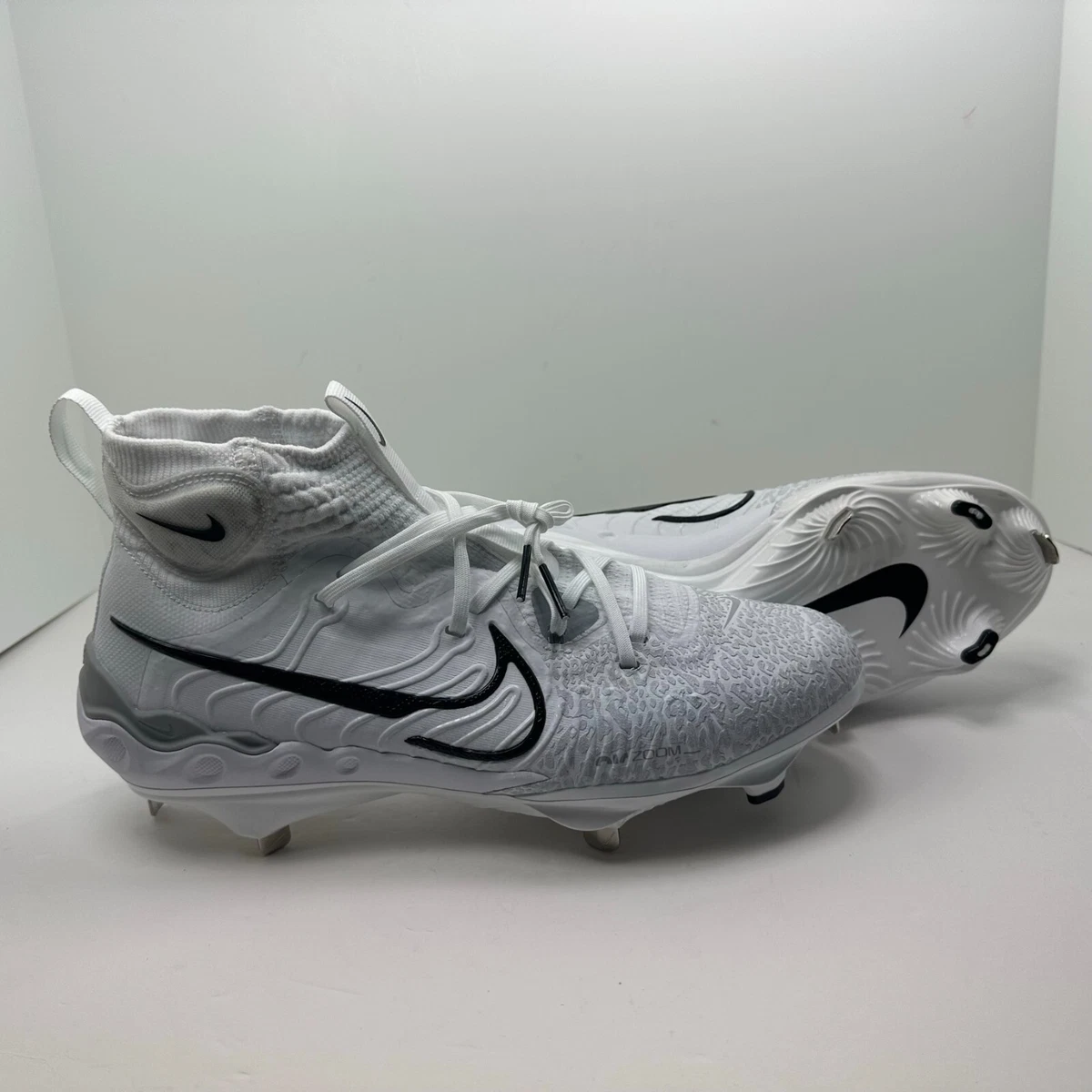 Lightest baseball cleats 2018 store