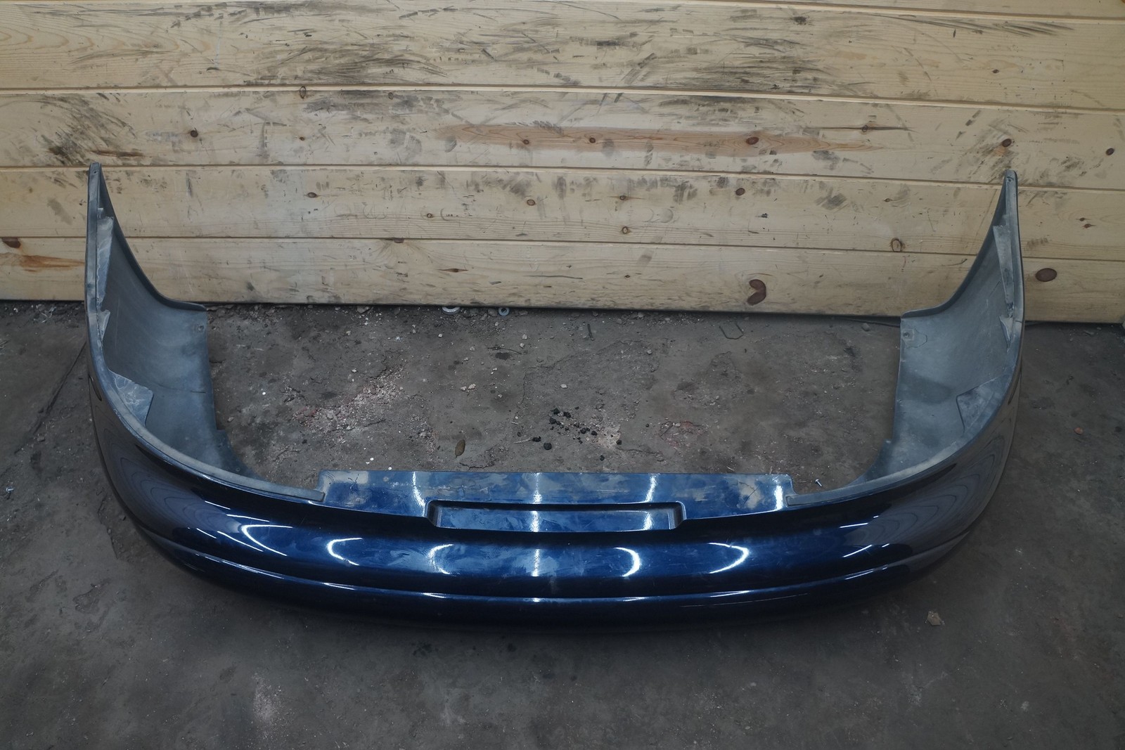 Rear Bumper Cover Assembly Mendip Blue (1109) Aston Martin Db7 Coupe 1998 *Note