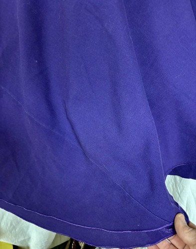 Large Oval Royal Purple Tablecloth, Excellent Condition - Picture 6 of 9