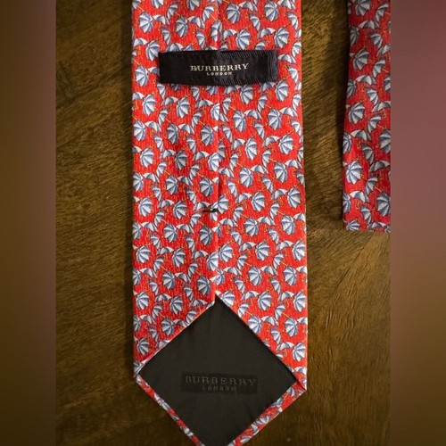 Burberry silk tie featuring umbrellas