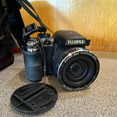 Fujifilm FinePix S4800 Bridge Digital Camera Black 14MP 30x Zoom USB HDMI