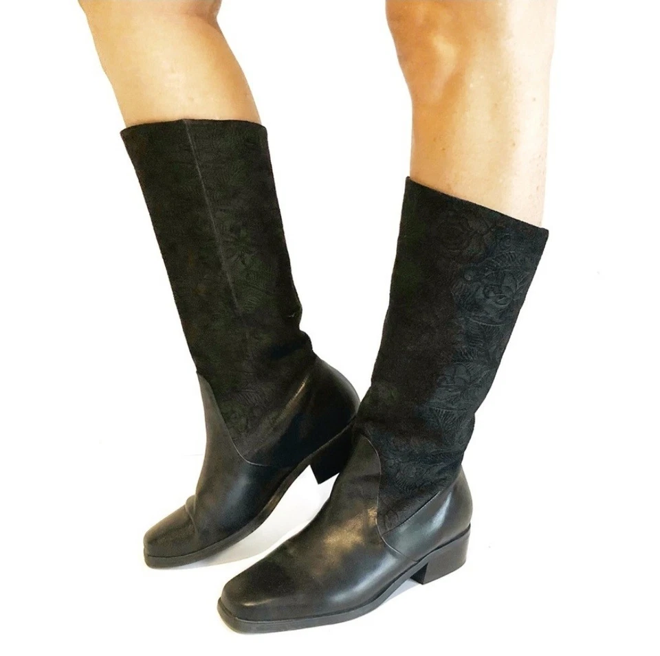 Vintage Markon Suela Black Leather Floral Embossed Tall Boots Women's 8.5 Wide - Image 2 of 4