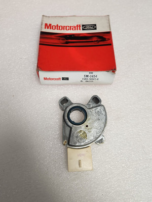 NOS 1981-90 Escort & 1984-1994 Tempo Neutral Safety Switch E1FZ-7A247-A SW-1654