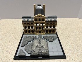 LEGO Architecture: Louvre (21024) - All Build Parts