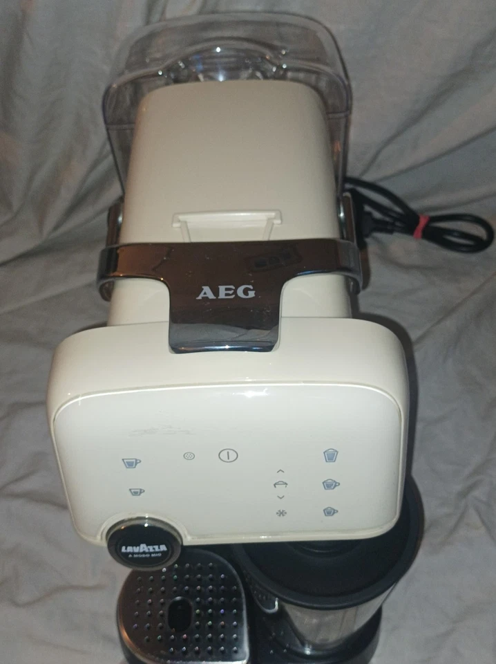 AEG Lavazza A Modo Mio Fantasia LM7000-U Pod Kaffeemaschine + Milchaufschäumer Sahne - Bild 3 von 4