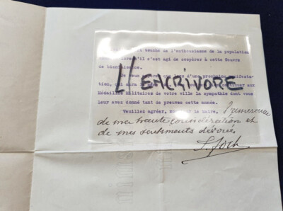 Carte Autographe signée de Madame la Maréchale Foch " Julie Bienvenüe" Au sujet de la création d