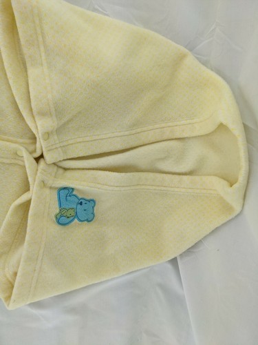 Carters Child of Mine Yellow Bunting Baby Blanket Snaps 33x33 Inch Blue Bear - Picture 2 of 5
