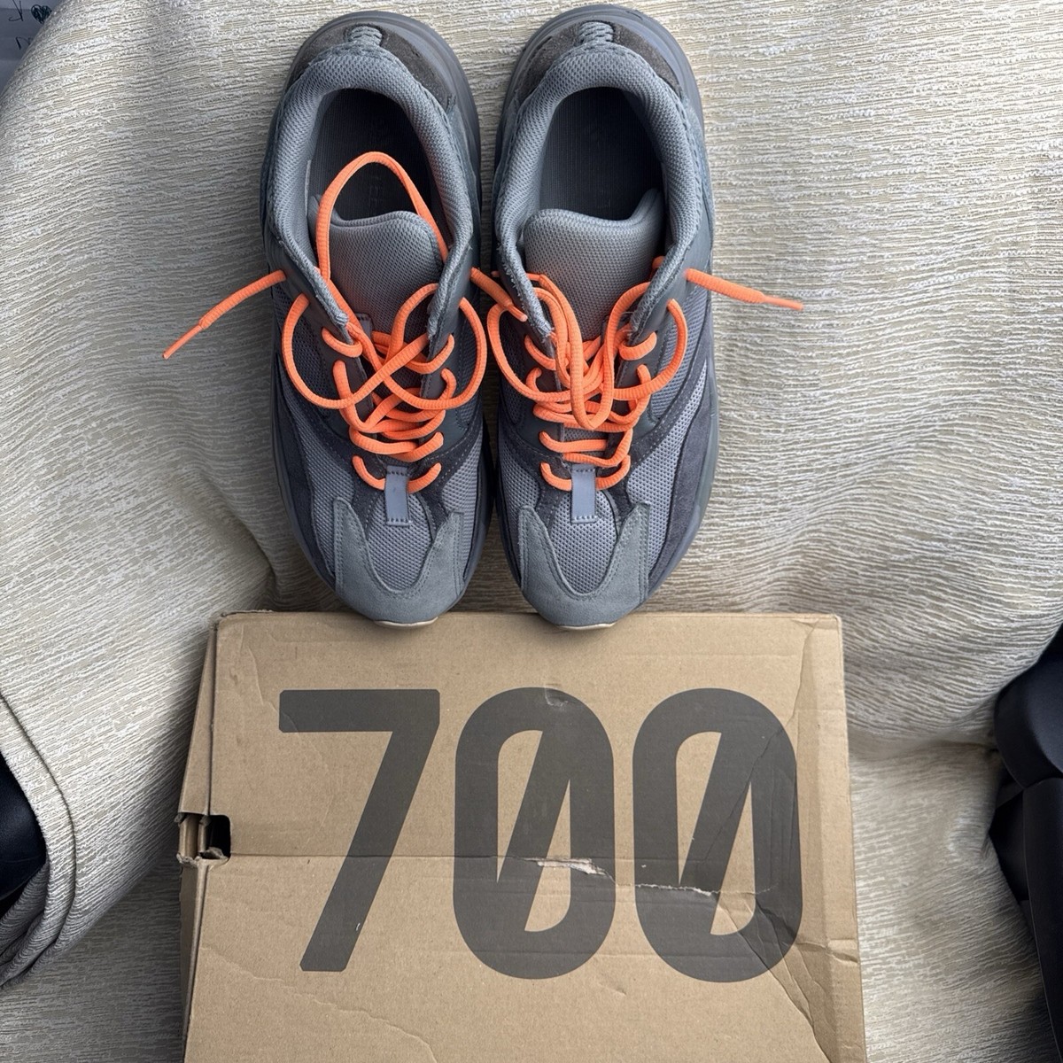 VNDS Size 10 adidas Yeezy Boost 700 Teal Blue FW2499