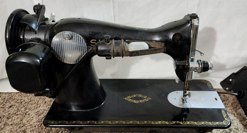 VINTAGE 15-91 SINGER SEWING MACHINE 1953 AL349980 - Picture 4 of 23