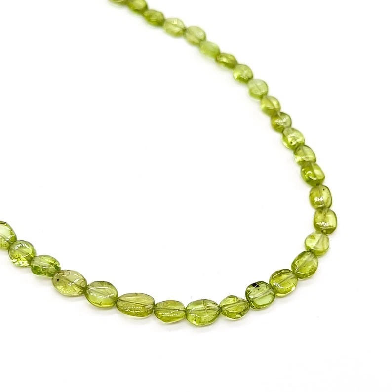 Collares hechos a mano para mujer de 18"" con cuentas de piedras preciosas de forma ovalada lisa de peridoto natural Foto 4 de 4