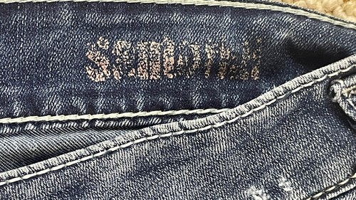 Silver Santorini Women's Low Rise Stretch size 28 Denim Capri Jeans Size (30x25) - Picture 16 of 23