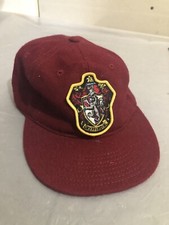 Gorra Harry Potter Strapback Parche Gryffindor Granate Rojo Profundo Gorra