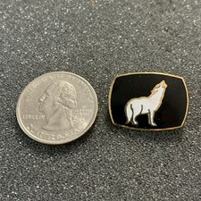 Vintage Howling Wolf Gold Tone Black and White Pin Pinback #40812