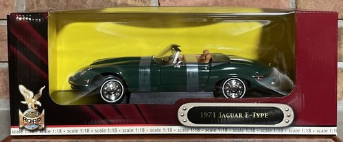 1971 JAGUAR E-TYPE GREEN 1:18 YAT MING ROAD SIGNATURES DELUXE EDITION RARE FIND - Picture 10 of 12