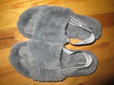 Women's Koolaburra By Ugg Gray FURR-A Slide On Slipper SZ 7 Excellent Condition