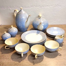 Arzberg Porzellan Tafelgeschirr-Set Gitter blau/gelb/rot/wei&szlig; Tassen Teller