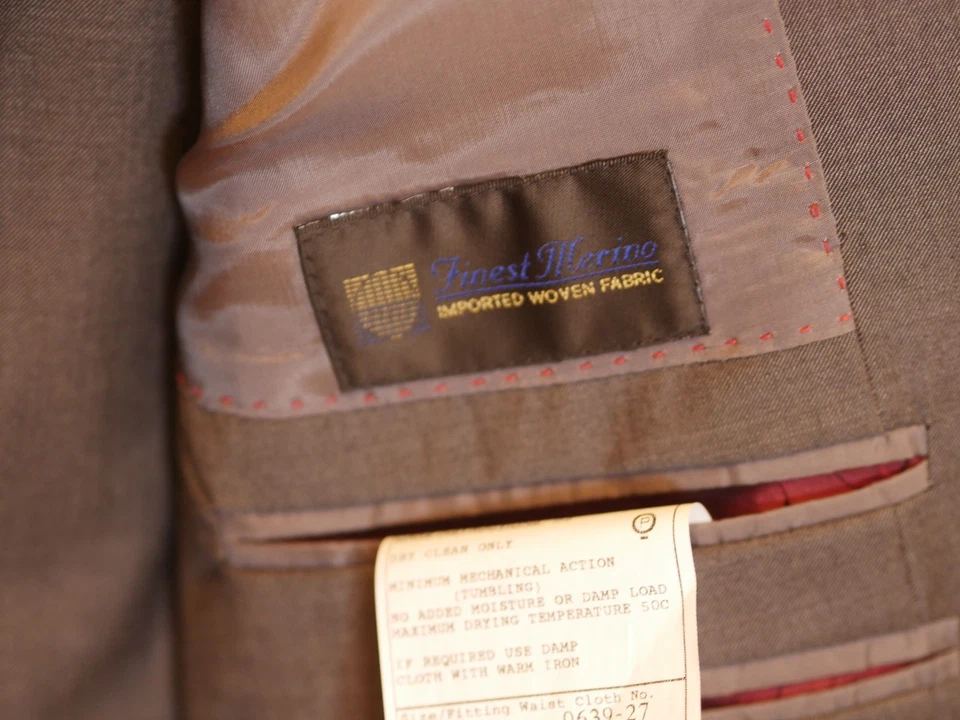 Pierre Cardin Mens Grey Wool 2P - wide jacket waist - image 3 of 4