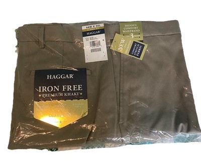 Haggar Premium Iron Free Khakis Men's 44X30 Beige Classic Fit Comfort Fabric NWT