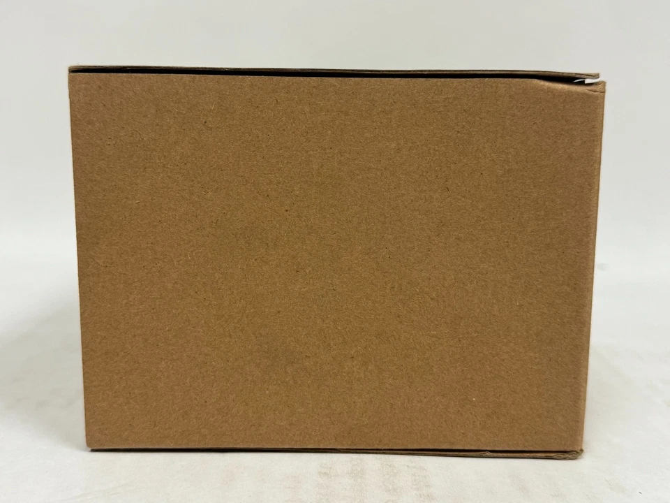 Intel NUC 11 Pro Kit NUC11TNKi5 Mini PC Desktop TEAMS-LOGNUC11TNKI5 - Image 2 of 4