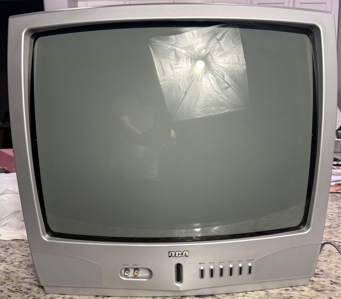 RCA F19421 20 inch CRT TV RCA Inputs Retro Gaming | eBay