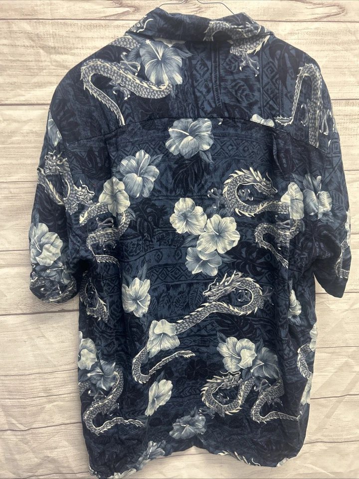 Camisa Cuello Dragón Rojo L Foto 3 de 3