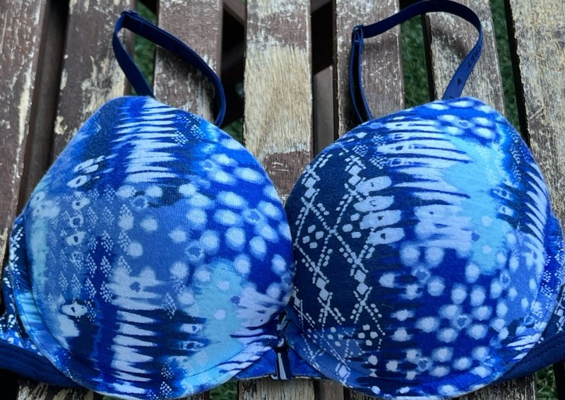 Victoria's Secret Women's Push-Up 32D Blue