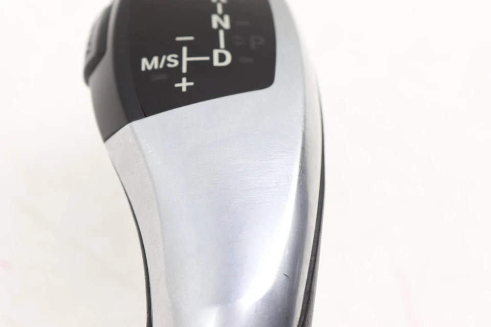 2009-2012 BMW 750I - Automatic GEAR Shifter KNOB Assembly 9218101 - Image 4 of 4