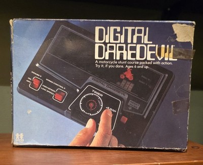 Tomy ️Digital Daredevil ️Vintage Handheld Video Game Motor Bike Racing - Works