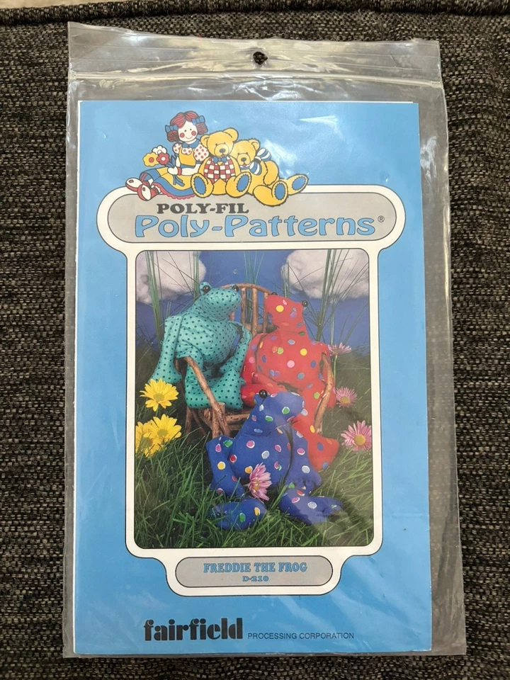 Primitive Patterns For Bunnies Witches Frogs & Dragons New Uncut - Image 4 of 4