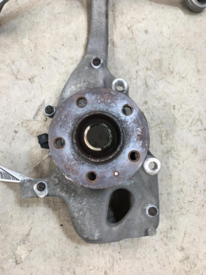 Kページ　a64 2012-2018 Audi A6 Driver Left Front Spindle Knuckle OEM | eBay