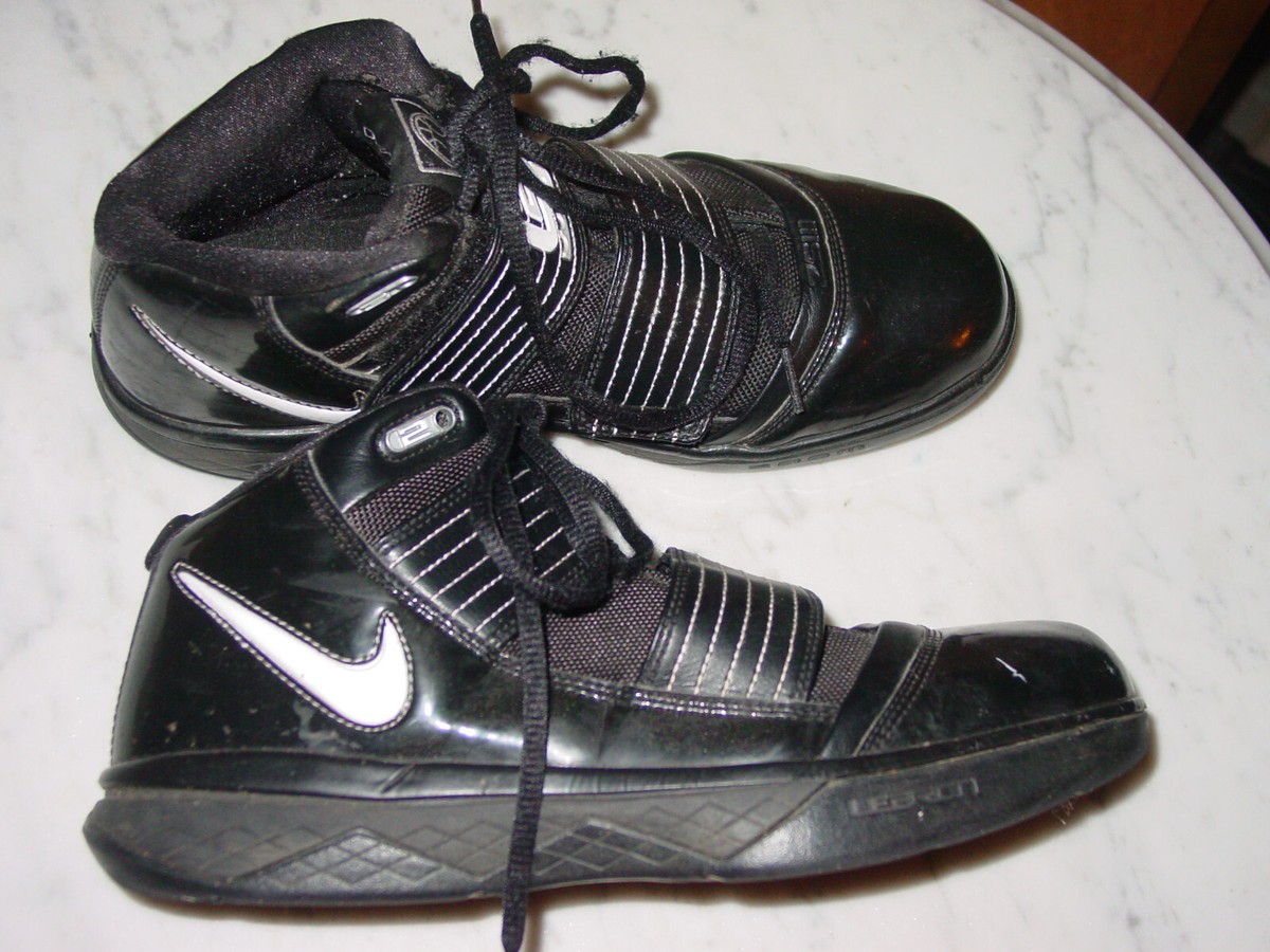 2009 Nike Zoom Lebron Soldier 3 Black 367183-011 Basketball 