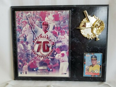 Mark McGwire 1B Rookie Baseball Card Home Run Limited Collector 