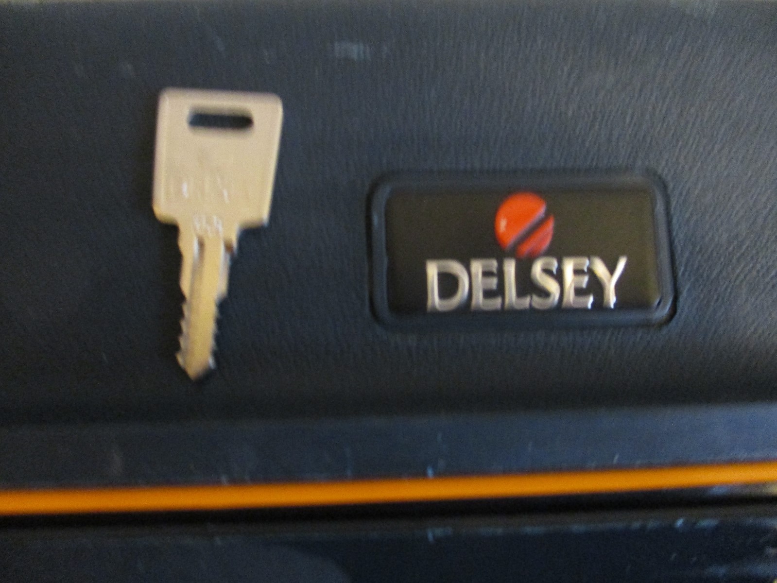 LARGE DELSEY CASE, WITH KEY (359 ) COLLECTION ONLY NG10 5HA DERBY AREA
