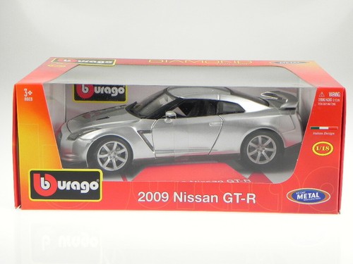 Nissan GT-R 2009 plata coche en miniatura 18-11021 Bburago 1/18 - Imagen 7 de 7