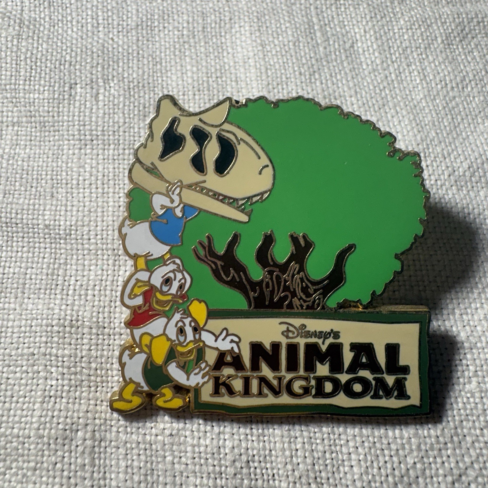 WDW Huey Dewey And Louie Animal Kingdom Tree Of Life Mystery Collection Pin