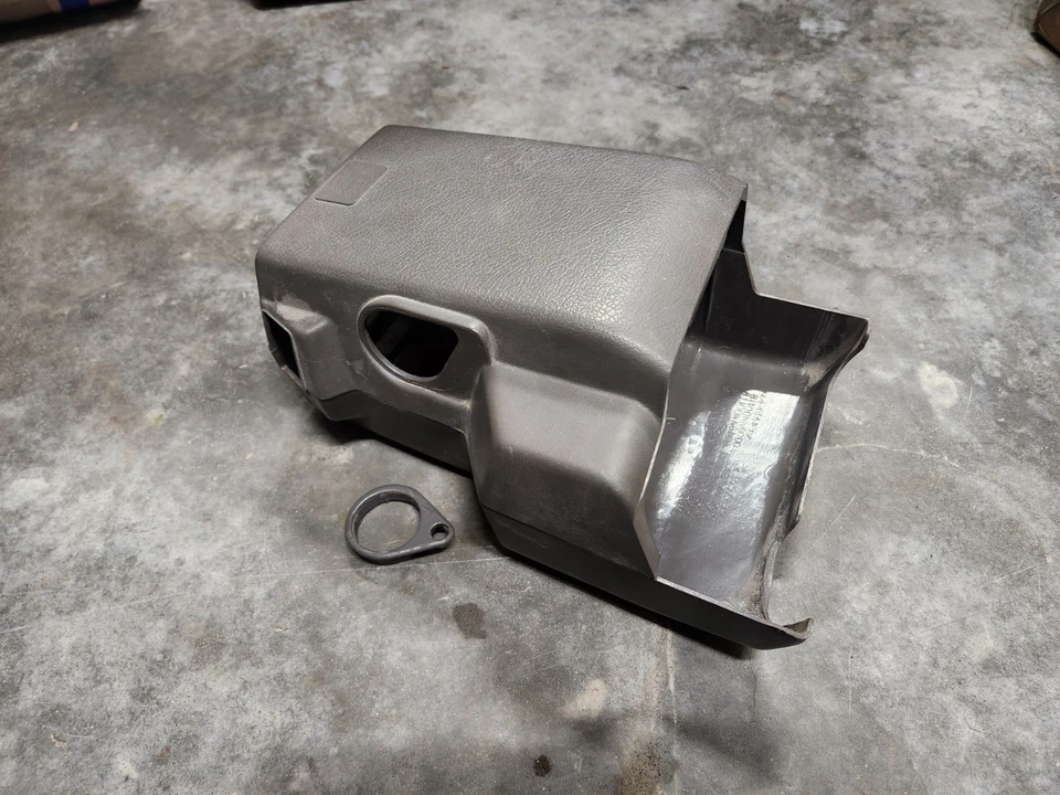 Cubierta de columna de dirección marrón OEM 1986-1993 Nissan Pathfinder camioneta de carrocería dura D21 Foto 2 de 4