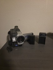 Sony Handycam Vision CCD-TRV68 Hi8 Camcorder 460x Zoom SteadyShot Night Vision