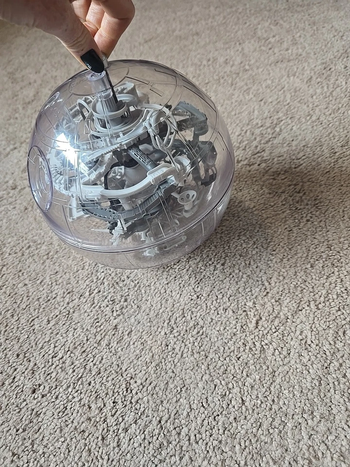 Perplexus Disney Star Wars Death Star 3D Maze Ball Game (No Lights/sounds) - Image 2 of 4