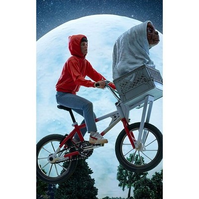 Iron Studios Deluxe: E.T. - E.T. & Elliot Art Scale Statue (1/10) (UNIVET47421-1