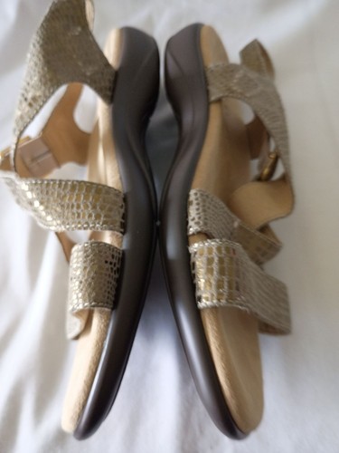 SAS Laguna Champagne Cross Strap Sandals 10W Women’s Wide NEW No Box - Picture 4 of 15