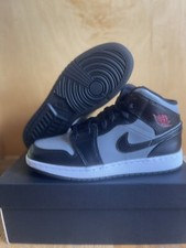 Air Jordan 1 Mid GS Shadow Black Red Grey 554725-096 Sz 7Y Brand New Fast Ship