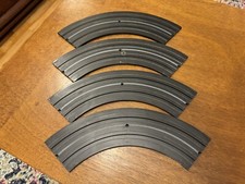 4 Vintage Aurora Model Motoring 9" Radius 1/4 Section Curved Track No. 1519 Lot