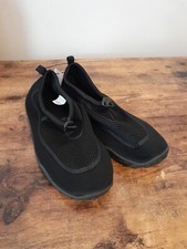 Mens Westloop Aqua Water Beach Shoes Black Size Large 11/12 NWT