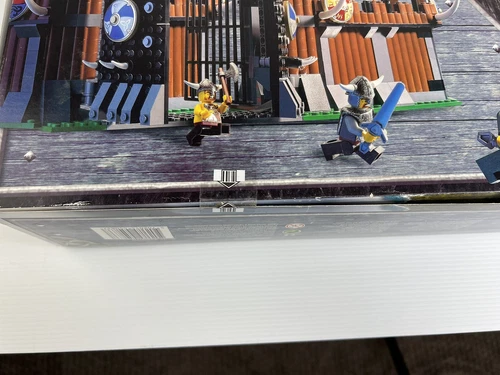 LEGO Vikings Fortress Against the Fafnir Dragon 7019 - Picture 9 of 10