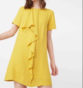 mango robe jaune